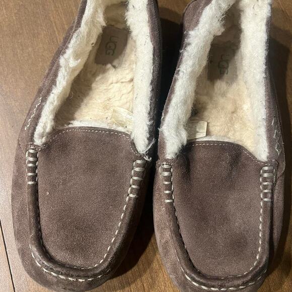 Ugg Ansley Slippers | Uggs | Moccasin | Brown Suede Look - Picture 1 of 7